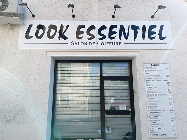 Enseigne qui se la pète. SeLaPete-02.jpg