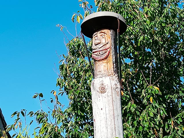 Sculpture. SculpturePoteau-3.jpg