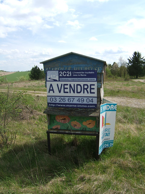 A vendre. A vendre.